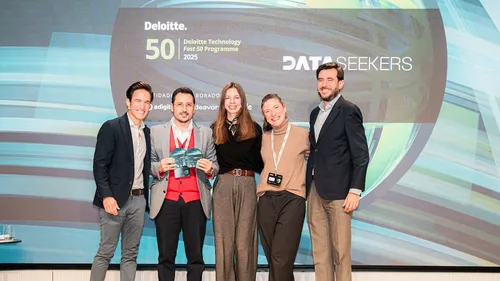 Data Seekers and Paraty Tech in the Deloitte Technology Fast 50 2025