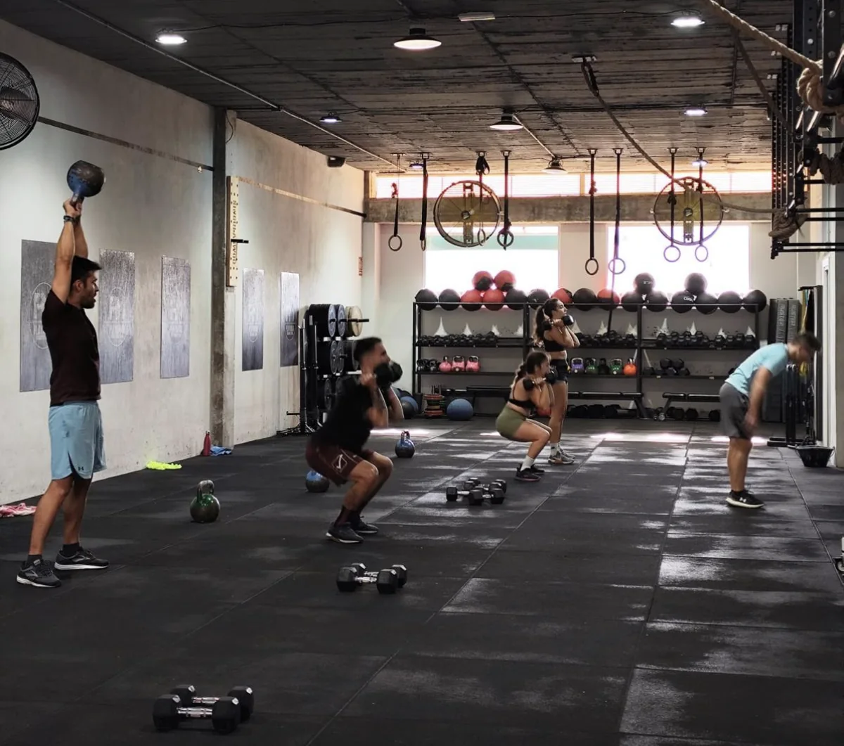 Sesión de CrossFit del equipo de Data Seekers
