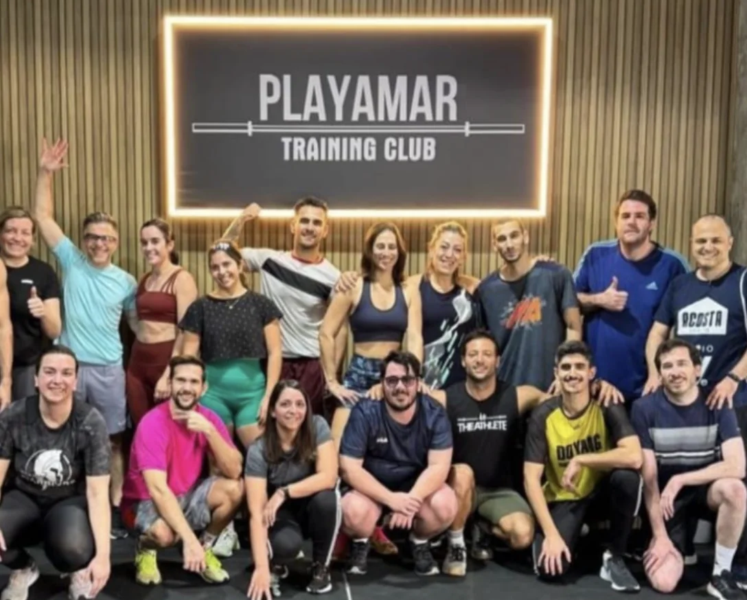 Grupo de Data Seekers al terminar el entrenamiento